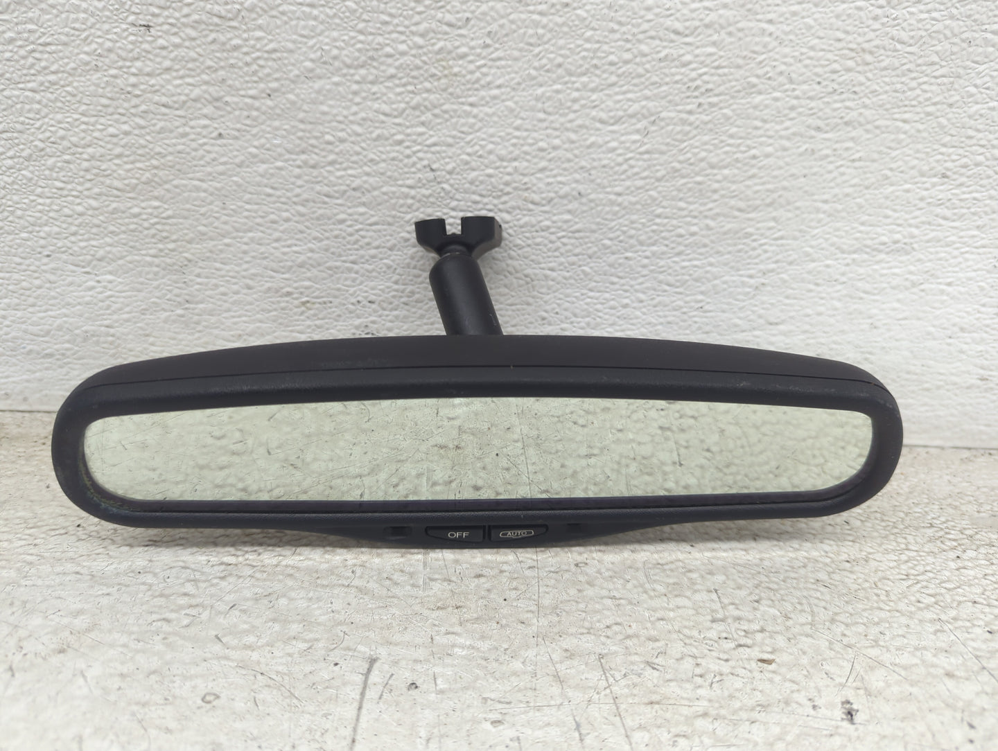 2006 Dodge Stratus Interior Rear View Mirror Replacement OEM P/N:052604 E11015306 Fits OEM Used Auto Parts - Oemusedautopart