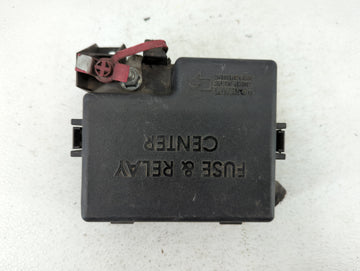 2005-2006 Dodge Stratus Fusebox Fuse Box Panel Relay Module P/N:P05087249AC Fits Fits 2005 2006 OEM Used Auto Parts - Oemuse
