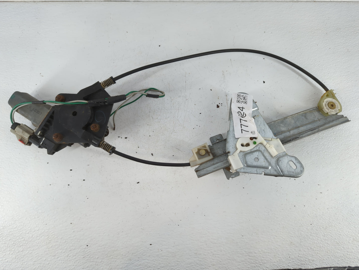 2001-2006 Dodge Stratus Driver Left Rear Window Regulator - Oemusedautoparts1.com