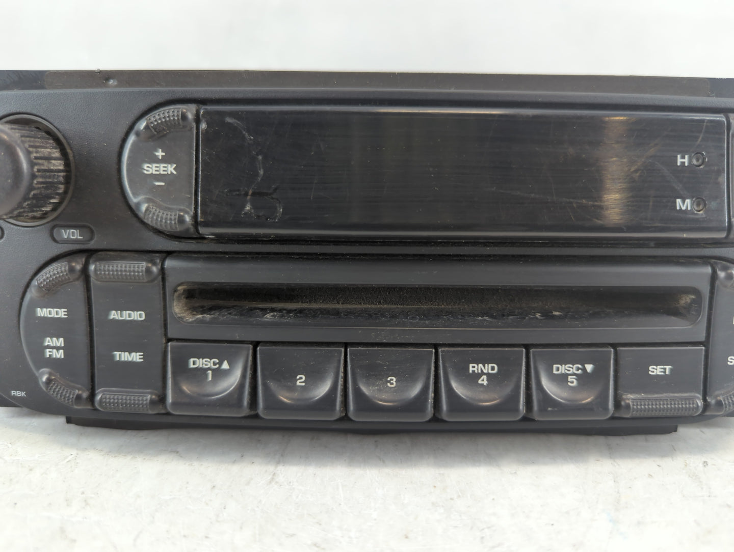 2004-2006 Dodge Stratus Radio AM FM Cd Player Receiver Replacement P/N:P05091506AE Fits OEM Used Auto Parts - Oemusedautopar