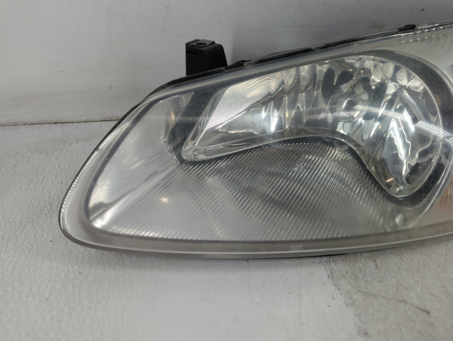 2001-2006 Dodge Stratus Tail Light Assembly Passenger Right OEM P/N:04805823AC Fits Fits 2001 2002 2003 2004 2005 2006 OEM U