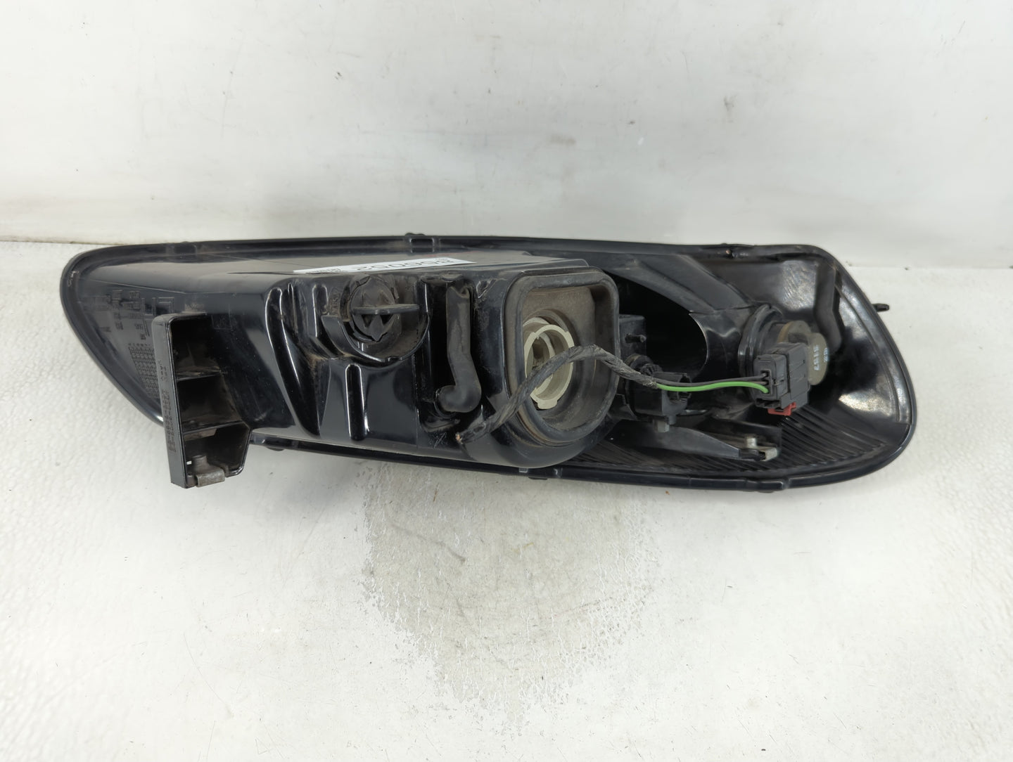 2001-2006 Dodge Stratus Tail Light Assembly Passenger Right OEM P/N:04805823AC Fits Fits 2001 2002 2003 2004 2005 2006 OEM U
