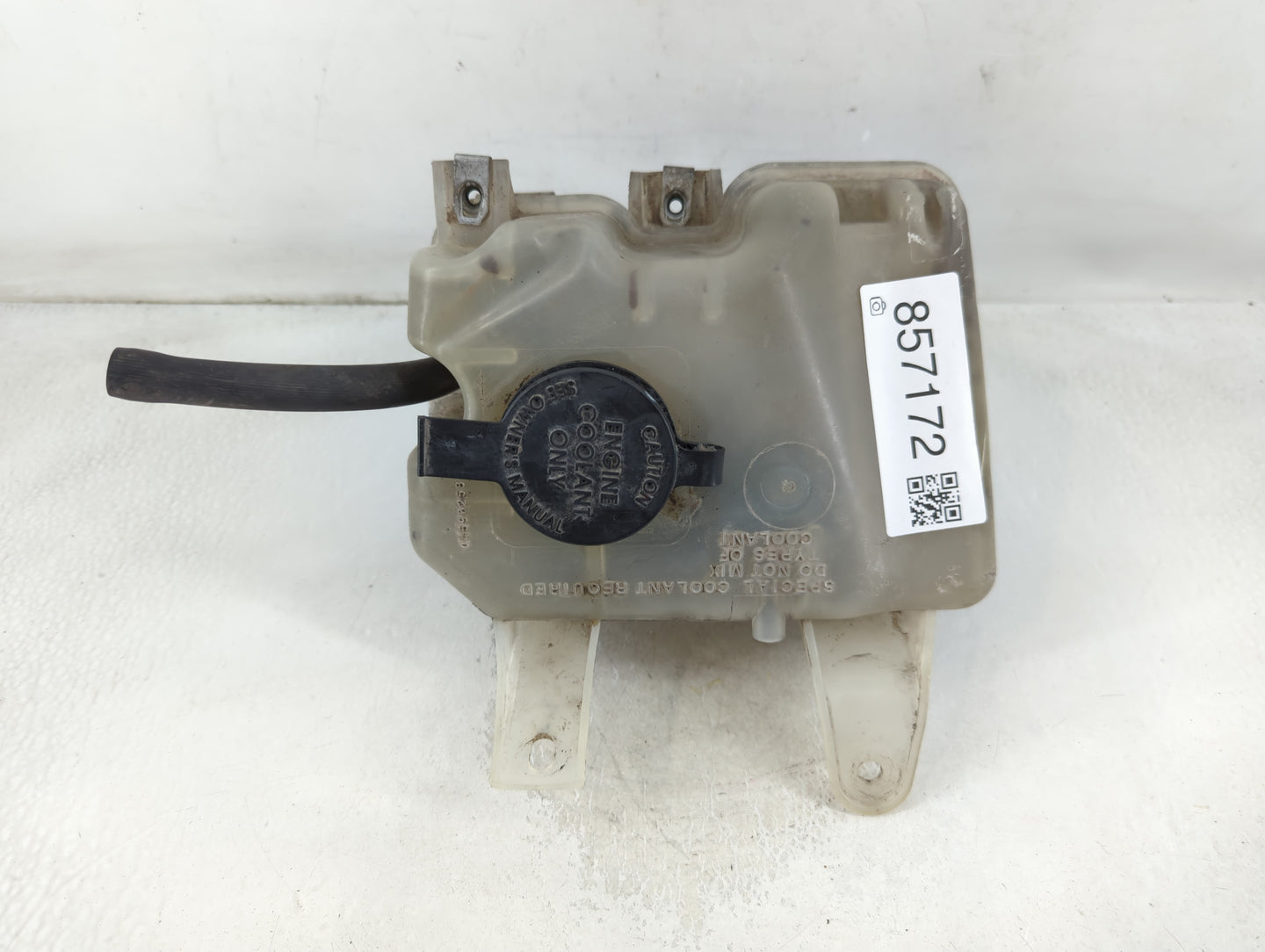 2004-2006 Dodge Stratus Windshield Washer Fluid Reservoir Bottle Oem - Oemusedautoparts1.com