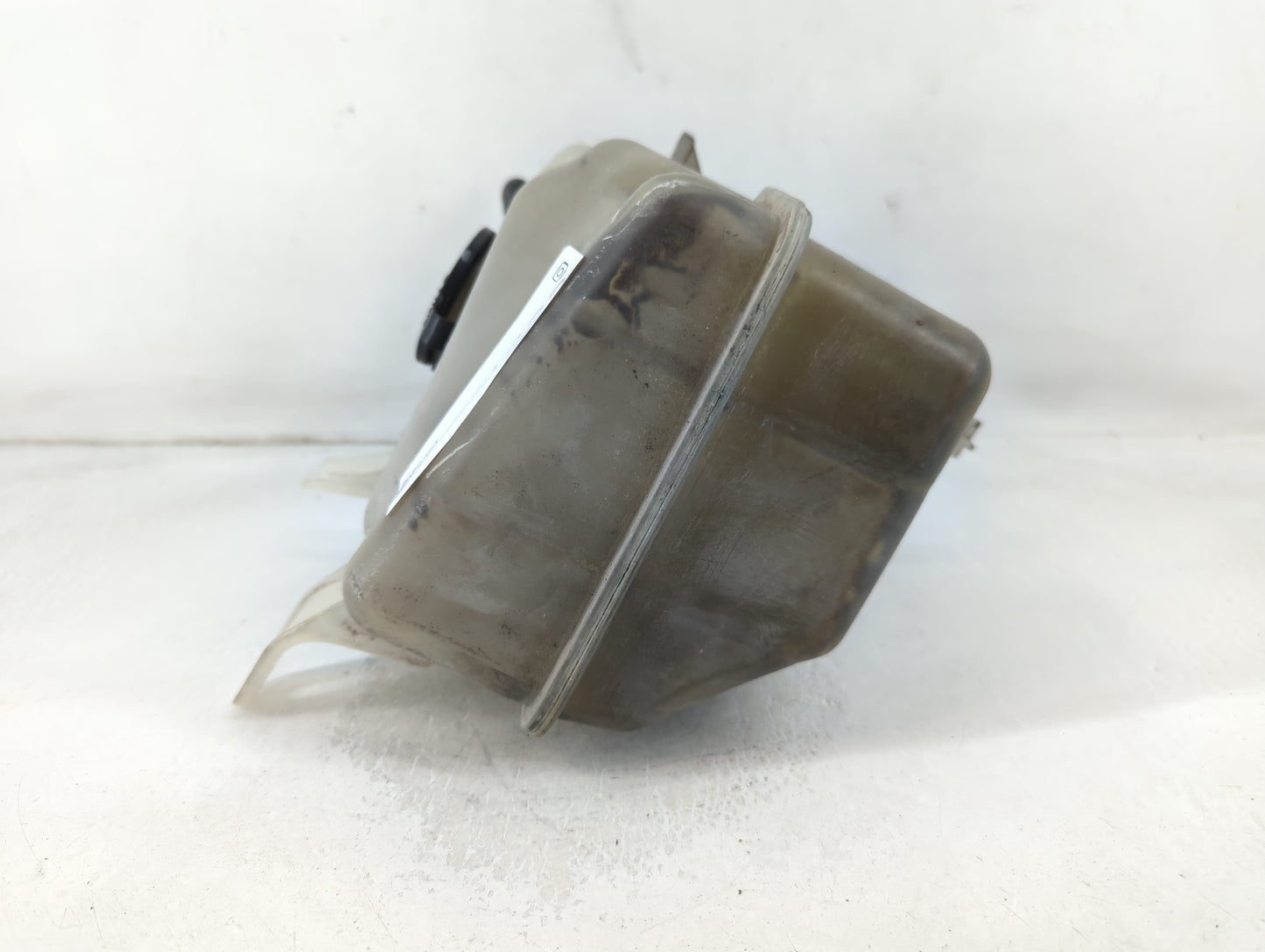 2004-2006 Dodge Stratus Windshield Washer Fluid Reservoir Bottle Oem - Oemusedautoparts1.com