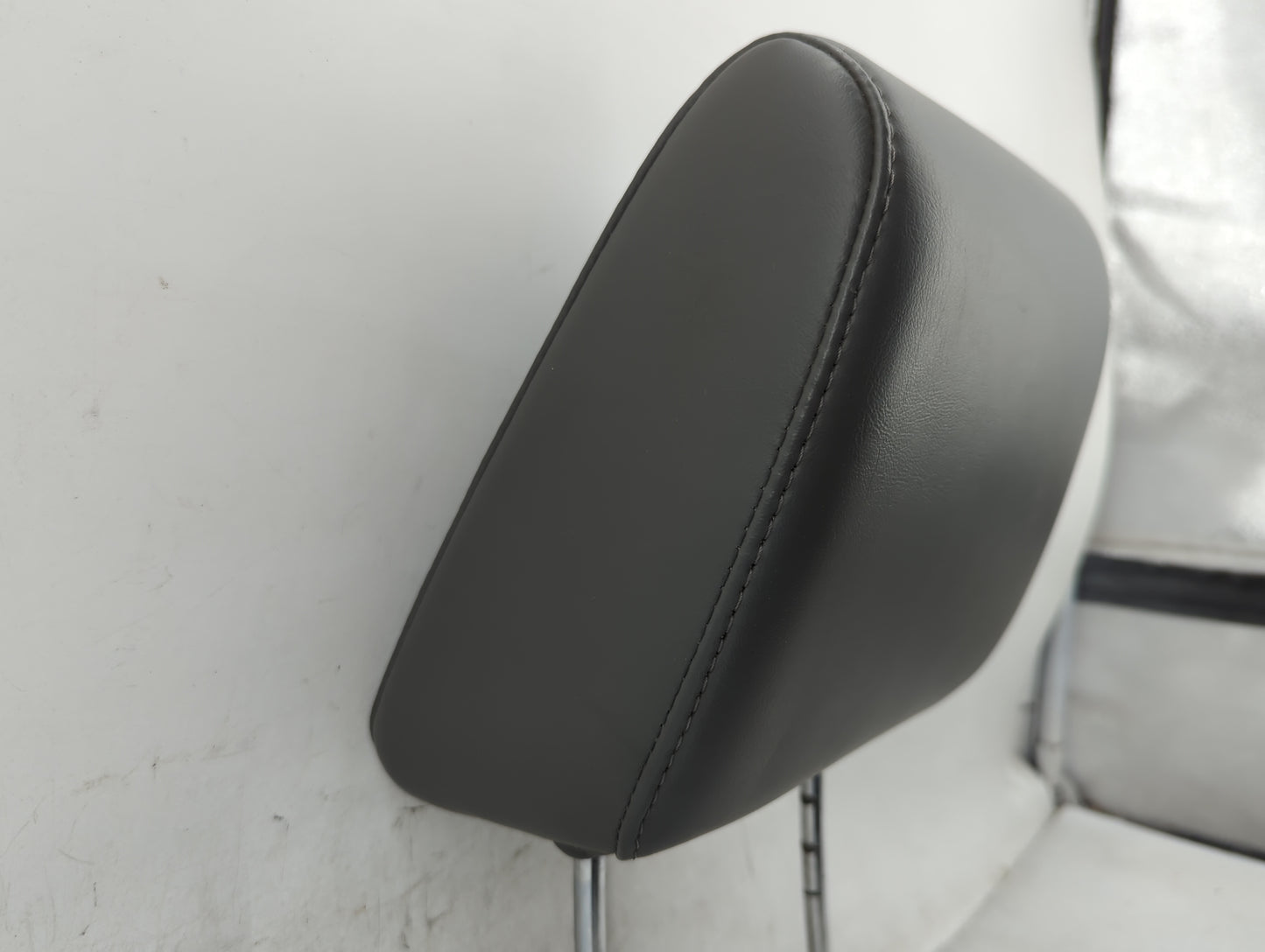 2006 Dodge Ram 1500 Headrest Head Rest Front Driver Seat Gray - Oemusedautoparts1.com