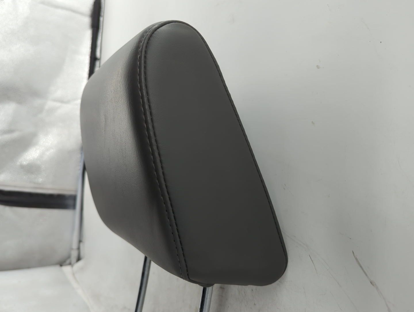 2006 Dodge Ram 1500 Headrest Head Rest Front Driver Passenger Seat Fits OEM Used Auto Parts - Oemusedautoparts1.com