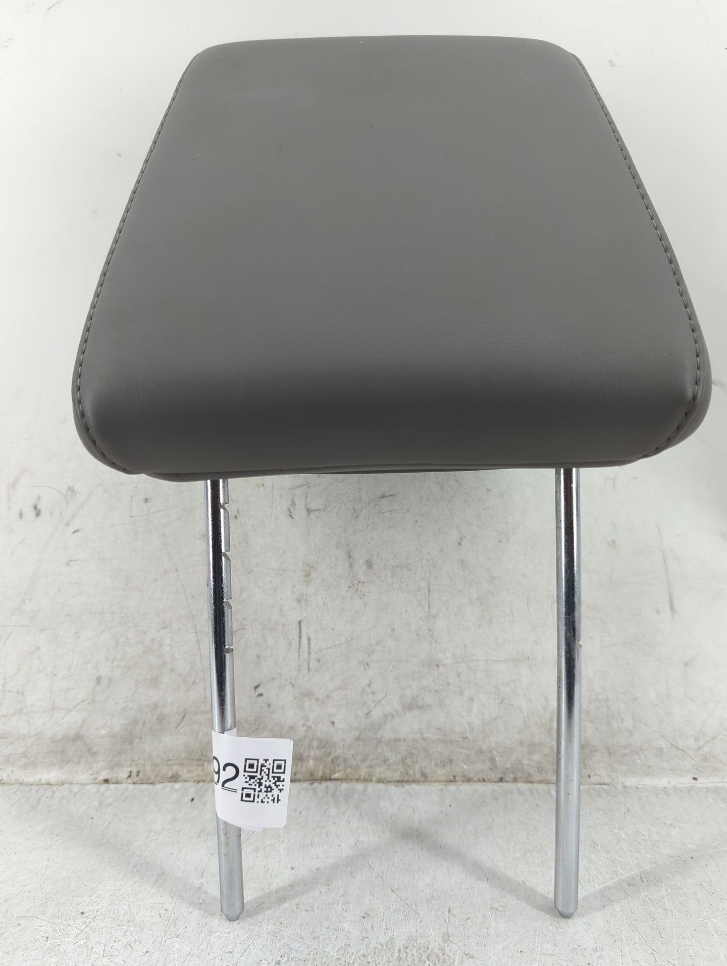 2006 Dodge Ram 1500 Headrest Head Rest Front Driver Passenger Seat Fits OEM Used Auto Parts - Oemusedautoparts1.com