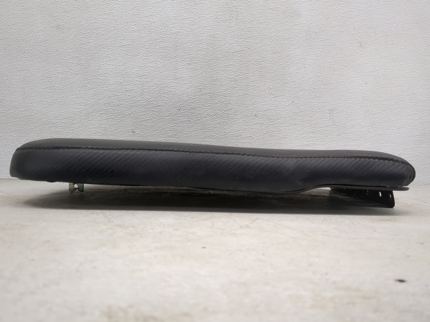 2006 Dodge Ram 1500 Center Console Armrest Cover Lid Fits OEM Used Auto Parts - Oemusedautoparts1.com