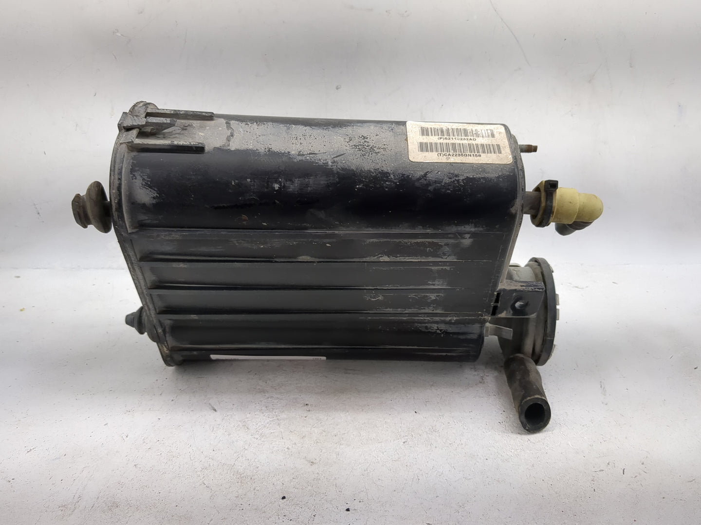 2006 Dodge Ram 1500 Fuel Vapor Charcoal Canister - Oemusedautoparts1.com
