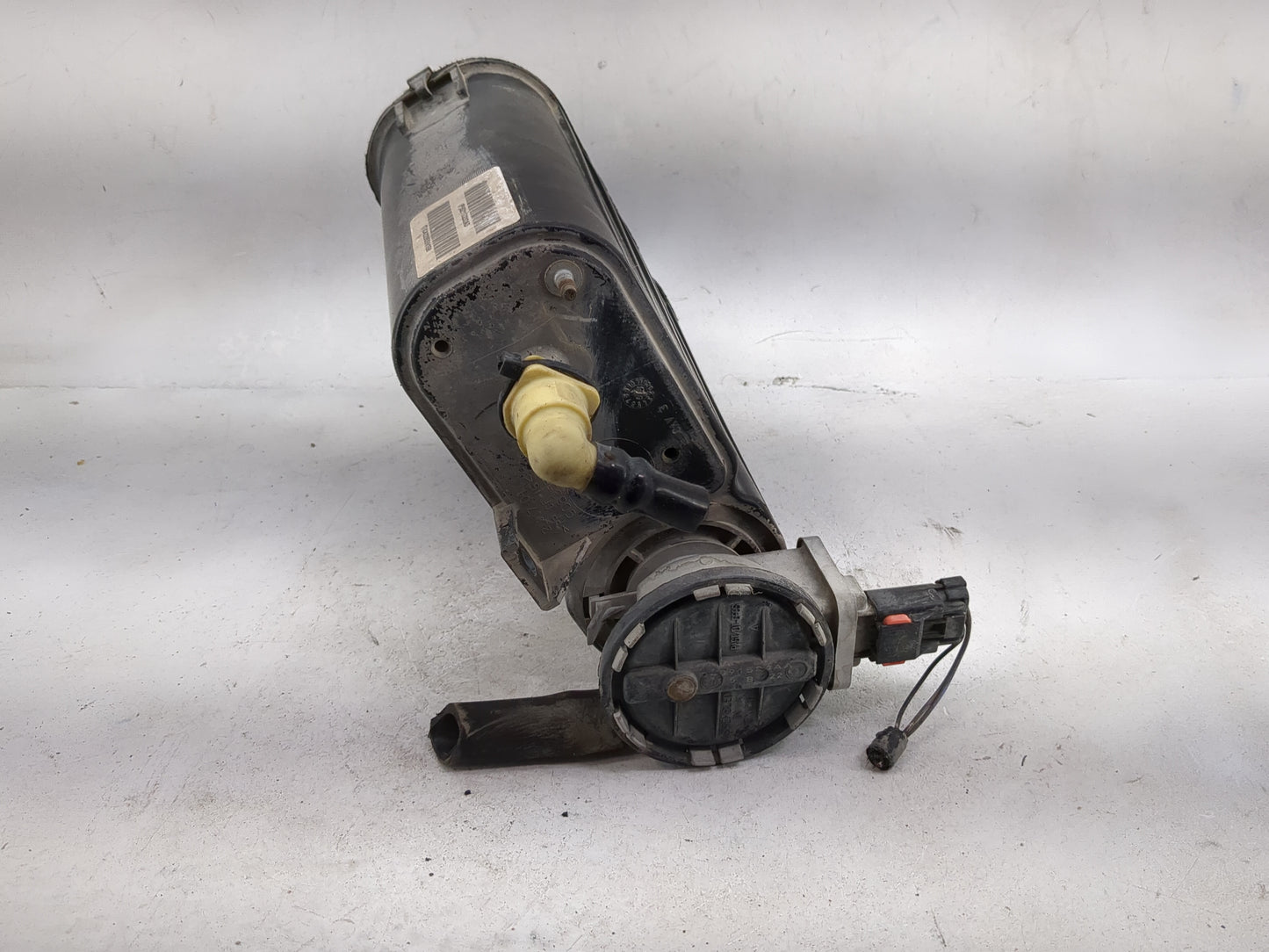 2006 Dodge Ram 1500 Fuel Vapor Charcoal Canister - Oemusedautoparts1.com