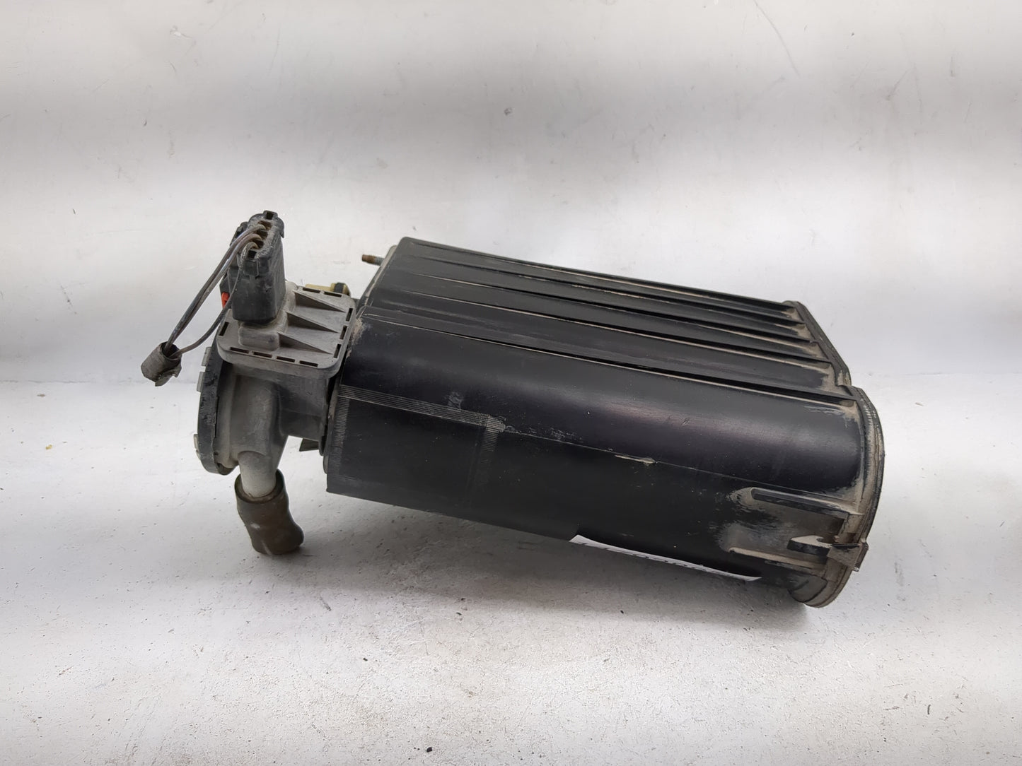 2006 Dodge Ram 1500 Fuel Vapor Charcoal Canister - Oemusedautoparts1.com