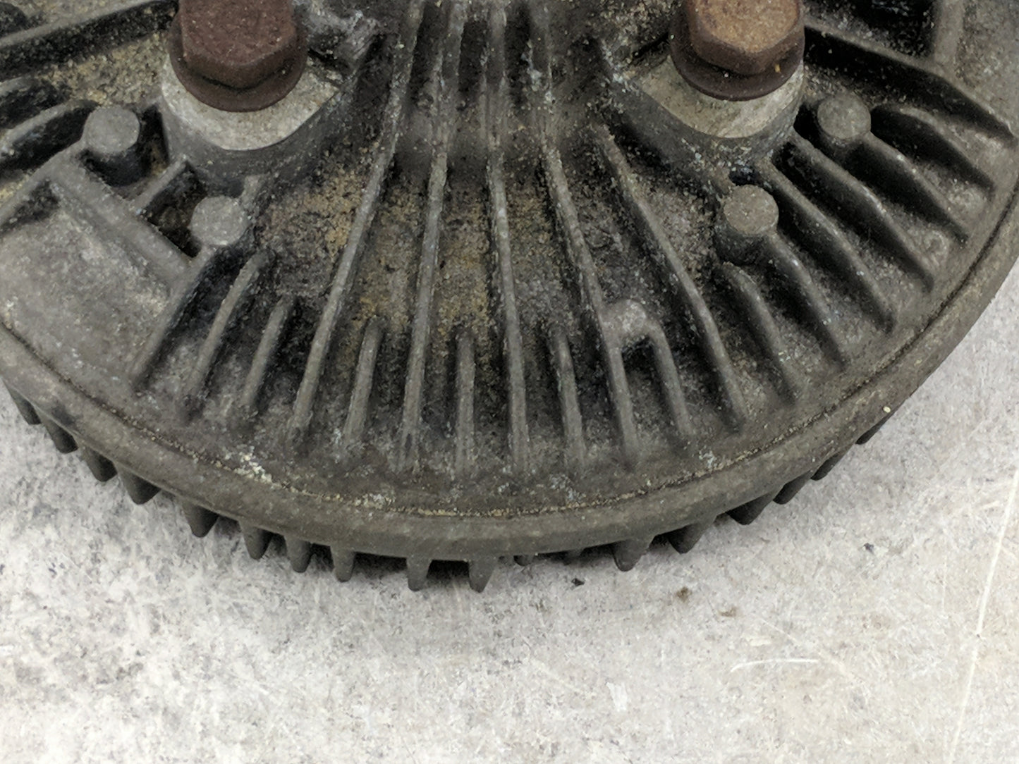 2003-2008 Dodge Ram 1500 Radiator Cooling Fan Clutch 1483928 - Oemusedautoparts1.com