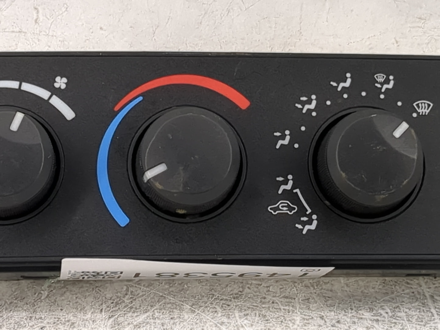 2006-2007 Dodge Ram 1500 Climate Control Module Temperature AC/Heater Replacement P/N:P55056569AE 58024B Fits Fits 2006 2007