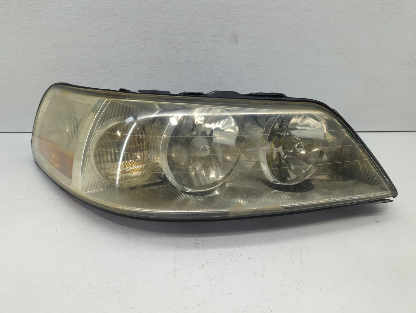 Fiat Linea Passenger Right Oem Head Light Headlight Lamp - Oemusedautoparts1.com