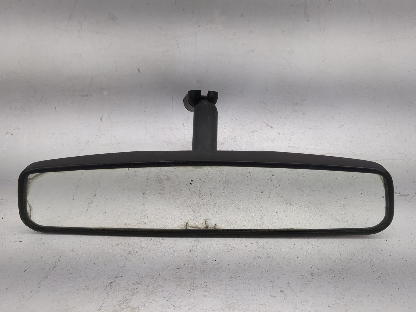 2006 Ford Crown Victoria Interior Rear View Mirror Replacement OEM P/N:E8 011083 Fits OEM Used Auto Parts - Oemusedautoparts