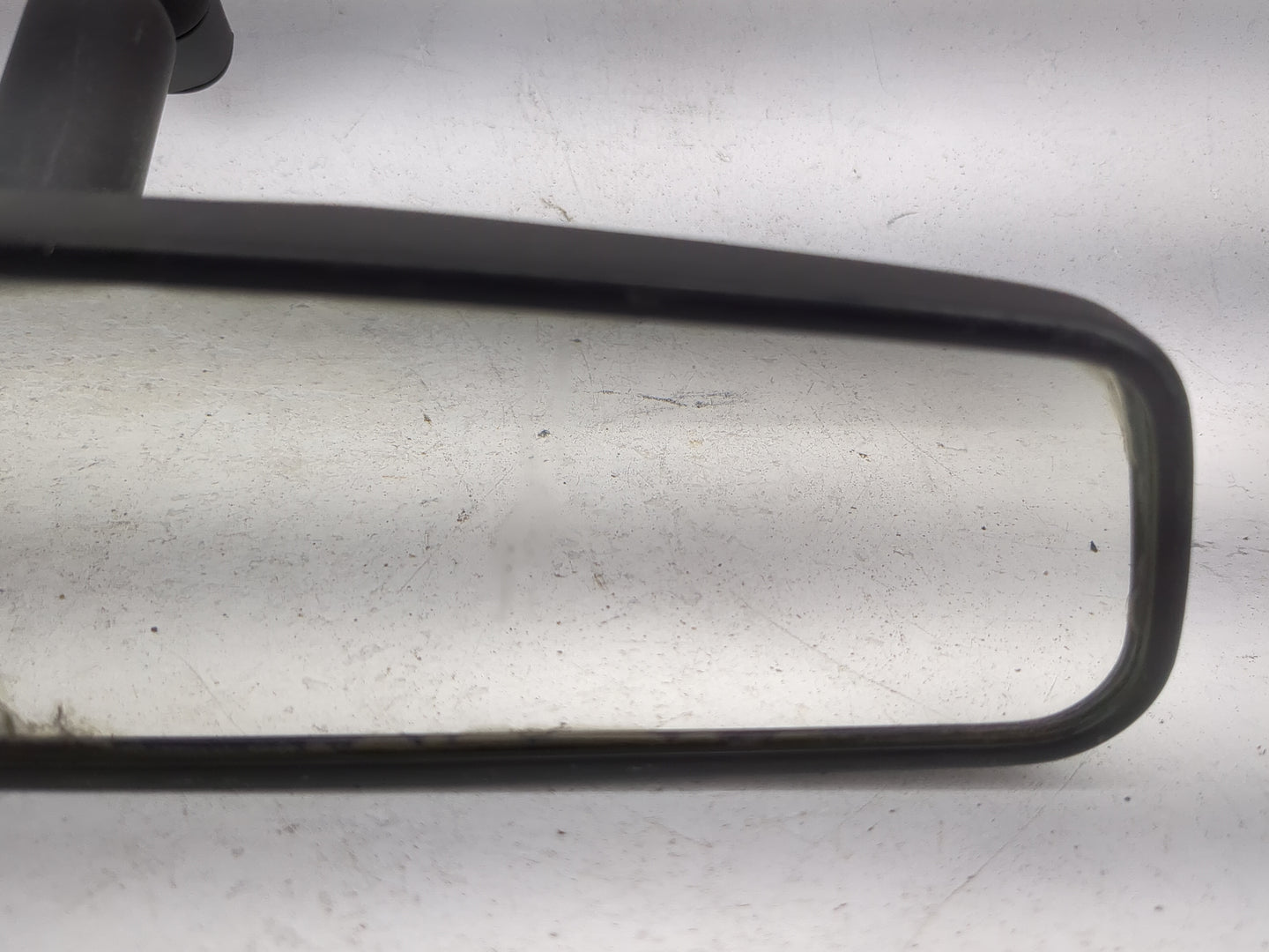 2006 Ford Crown Victoria Interior Rear View Mirror Replacement OEM P/N:E8 011083 Fits OEM Used Auto Parts - Oemusedautoparts