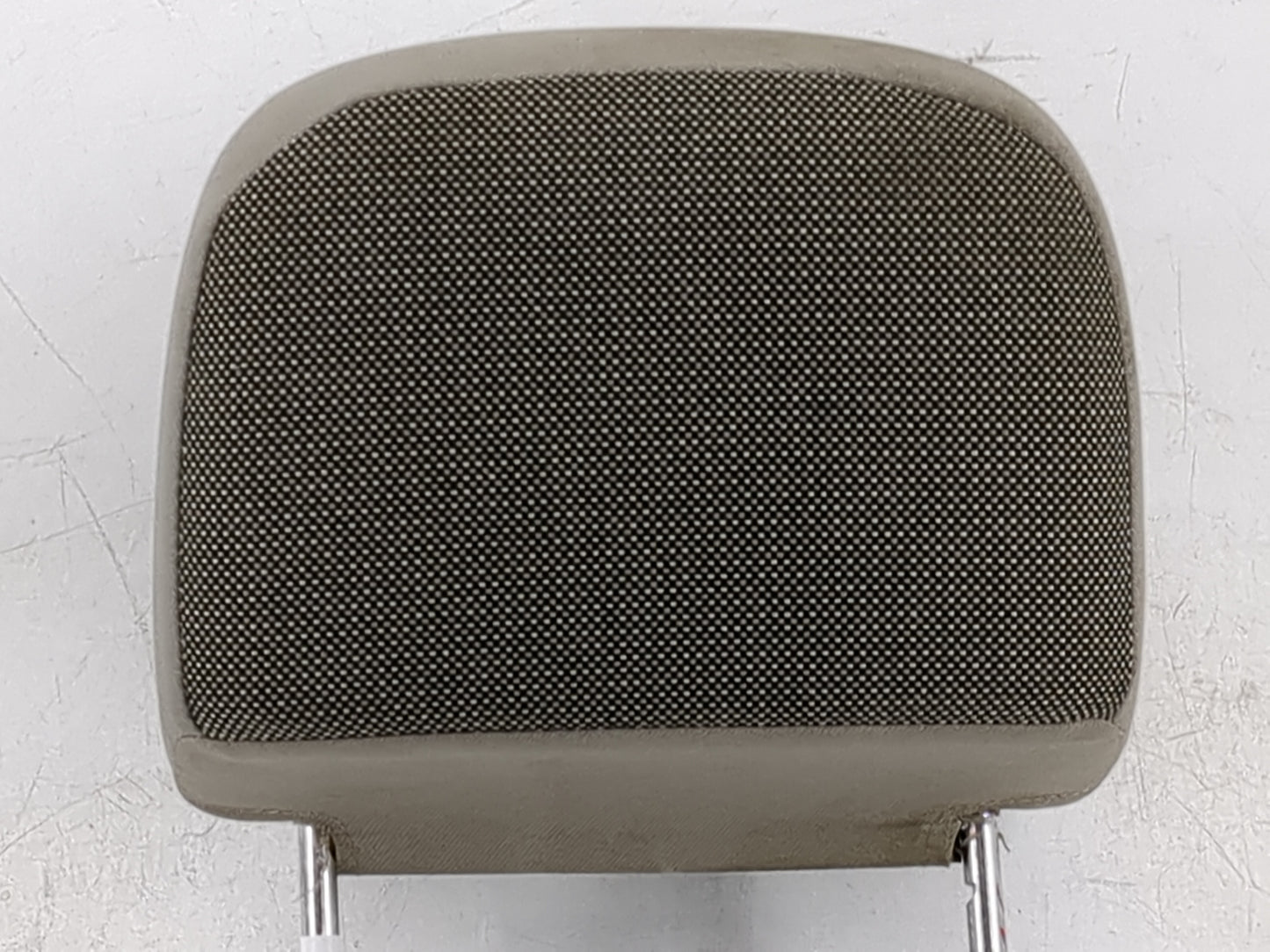2006 Ford Crown Victoria Headrest Head Rest Front Driver Passenger Seat Fits OEM Used Auto Parts - Oemusedautoparts1.com