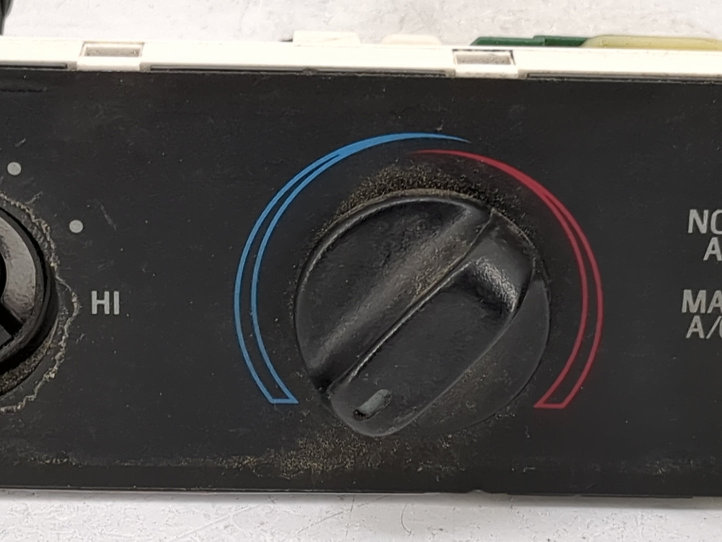 1998-2011 Ford Crown Victoria Climate Control Module Temperature AC/Heater Replacement P/N:XW7H-19C733-AA Fits OEM Used Auto
