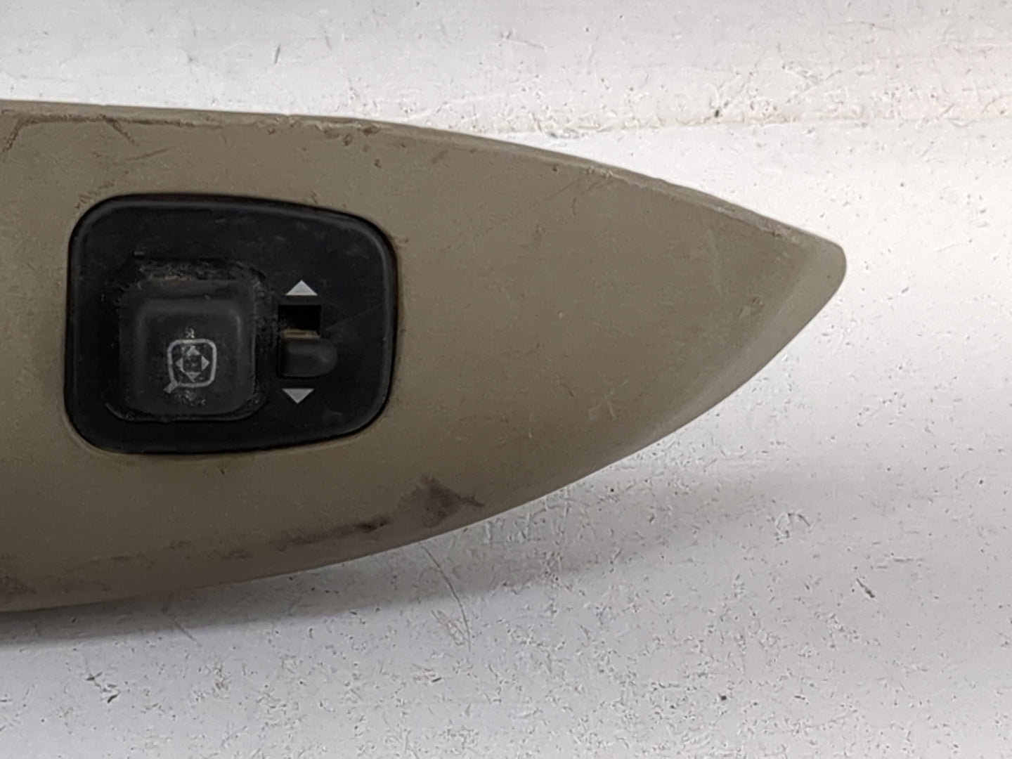 2006 Ford Crown Victoria Master Power Window Switch Replacement Driver Side Left P/N:NME7477657225 572210100115 Fits OEM Use