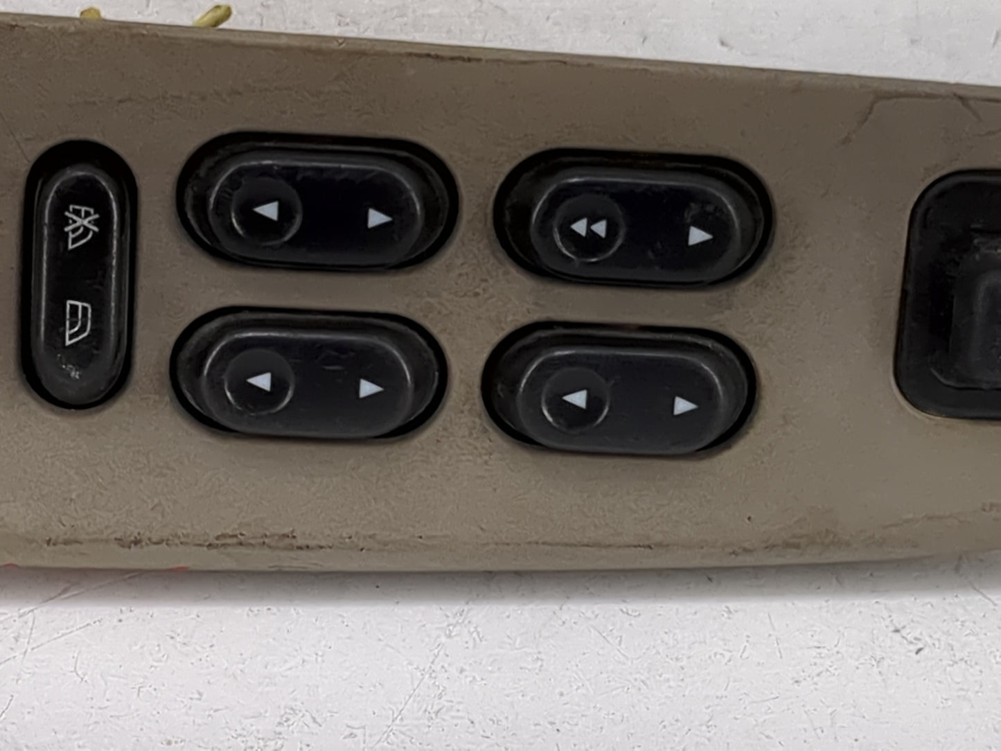 2006 Ford Crown Victoria Master Power Window Switch Replacement Driver Side Left P/N:NME7477657225 572210100115 Fits OEM Use