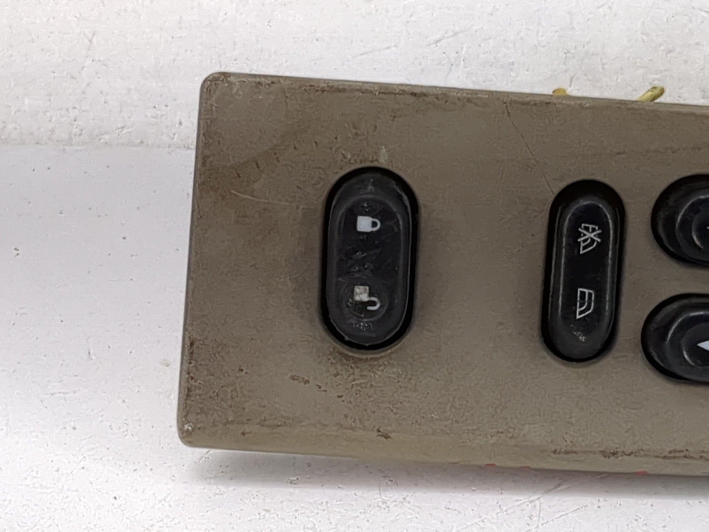 2006 Ford Crown Victoria Master Power Window Switch Replacement Driver Side Left P/N:NME7477657225 572210100115 Fits OEM Use
