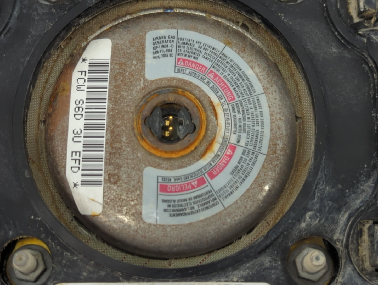 2004-2008 Ford E-150 Air Bag Driver Left Steering Wheel Mounted P/N:6C2415043B13AA Fits Fits 2004 2005 2006 2007 2008 OEM Us