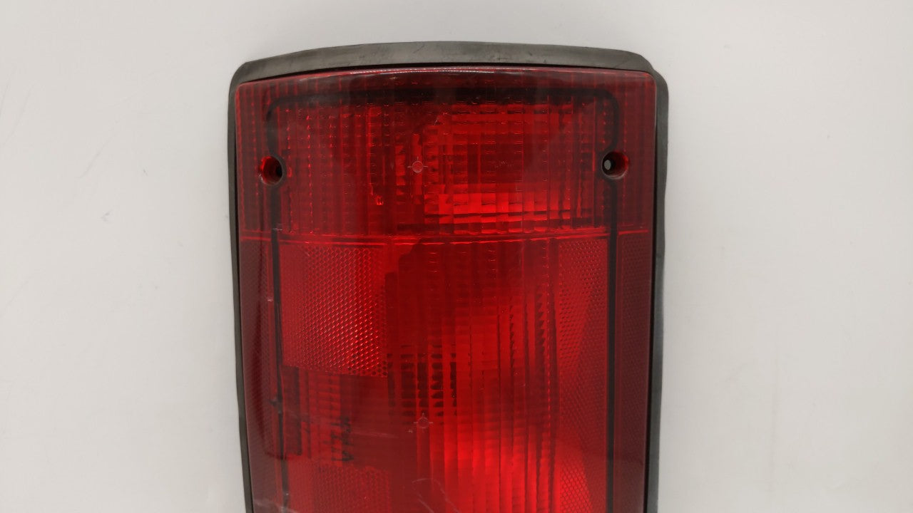 2005-2014 Ford E-250 Tail Light Assembly Driver Left OEM P/N:F7UB 13441 A1 Fits OEM Used Auto Parts - Oemusedautoparts1.com