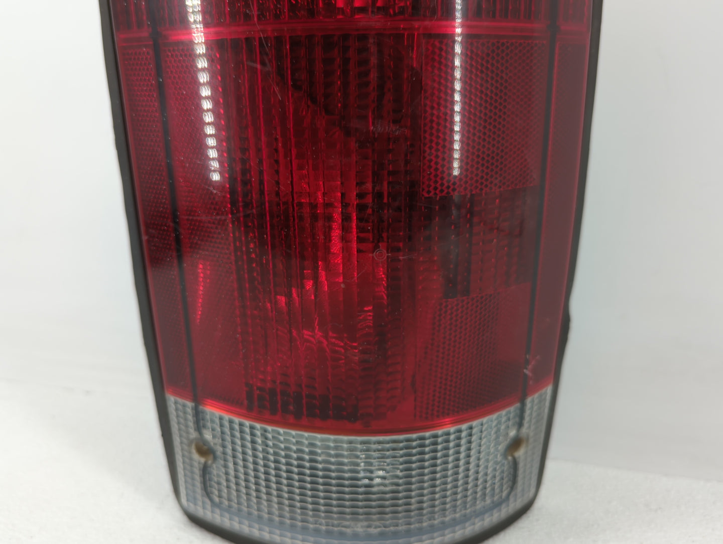 2005-2014 Ford E-250 Tail Light Assembly Passenger Right OEM P/N:F7UB-13440-AA Fits OEM Used Auto Parts - Oemusedautoparts1.