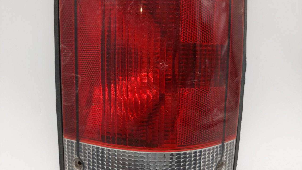 2005 Ford E-350 Club Wagon Tail Light Assembly Passenger Right OEM Fits Fits 2006 2007 2008 2009 2010 2011 2012 2013 2014 OE