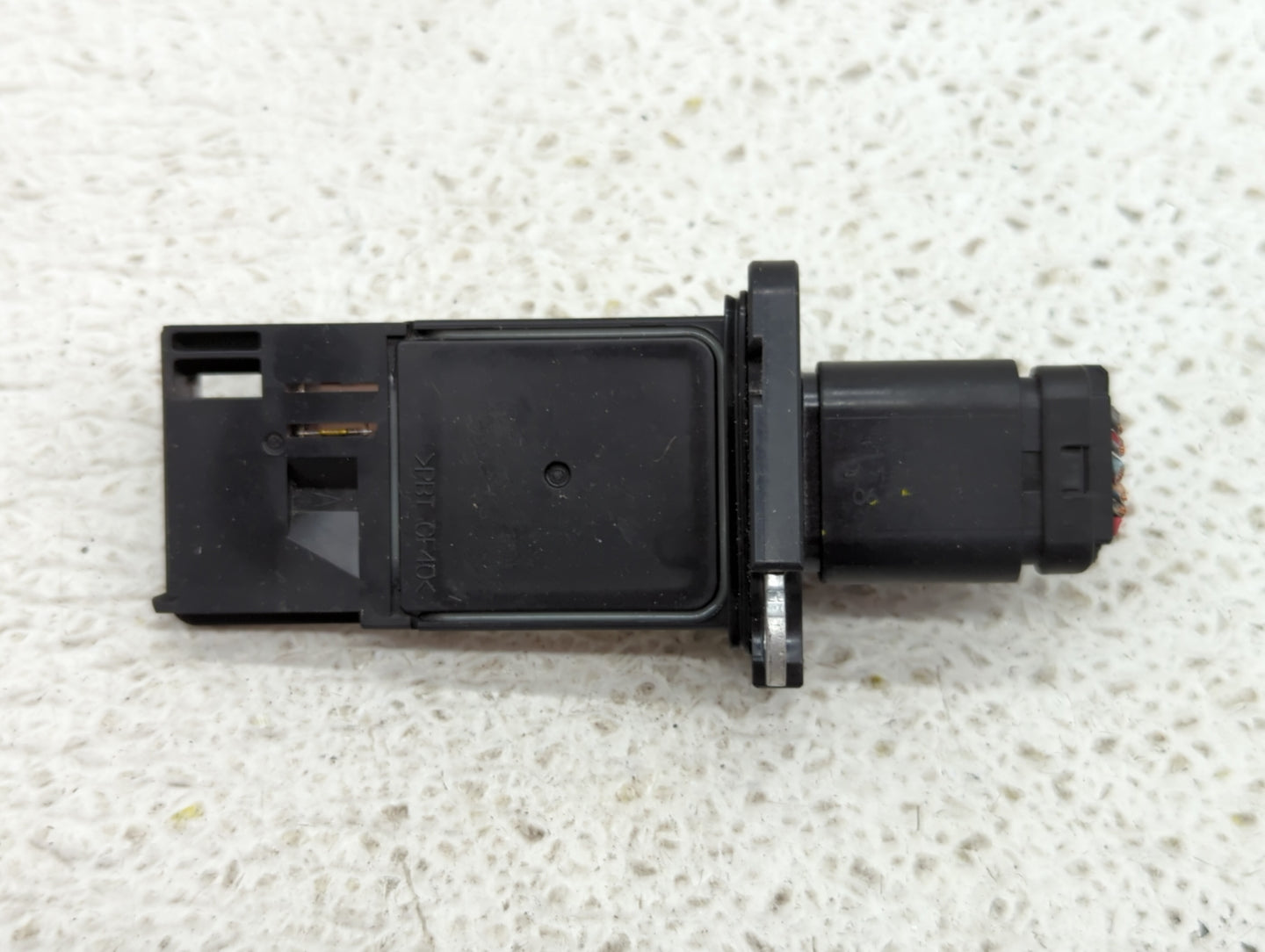 2004-2005 Ford E-350 Club Wagon Mass Air Flow Meter Maf - Oemusedautoparts1.com