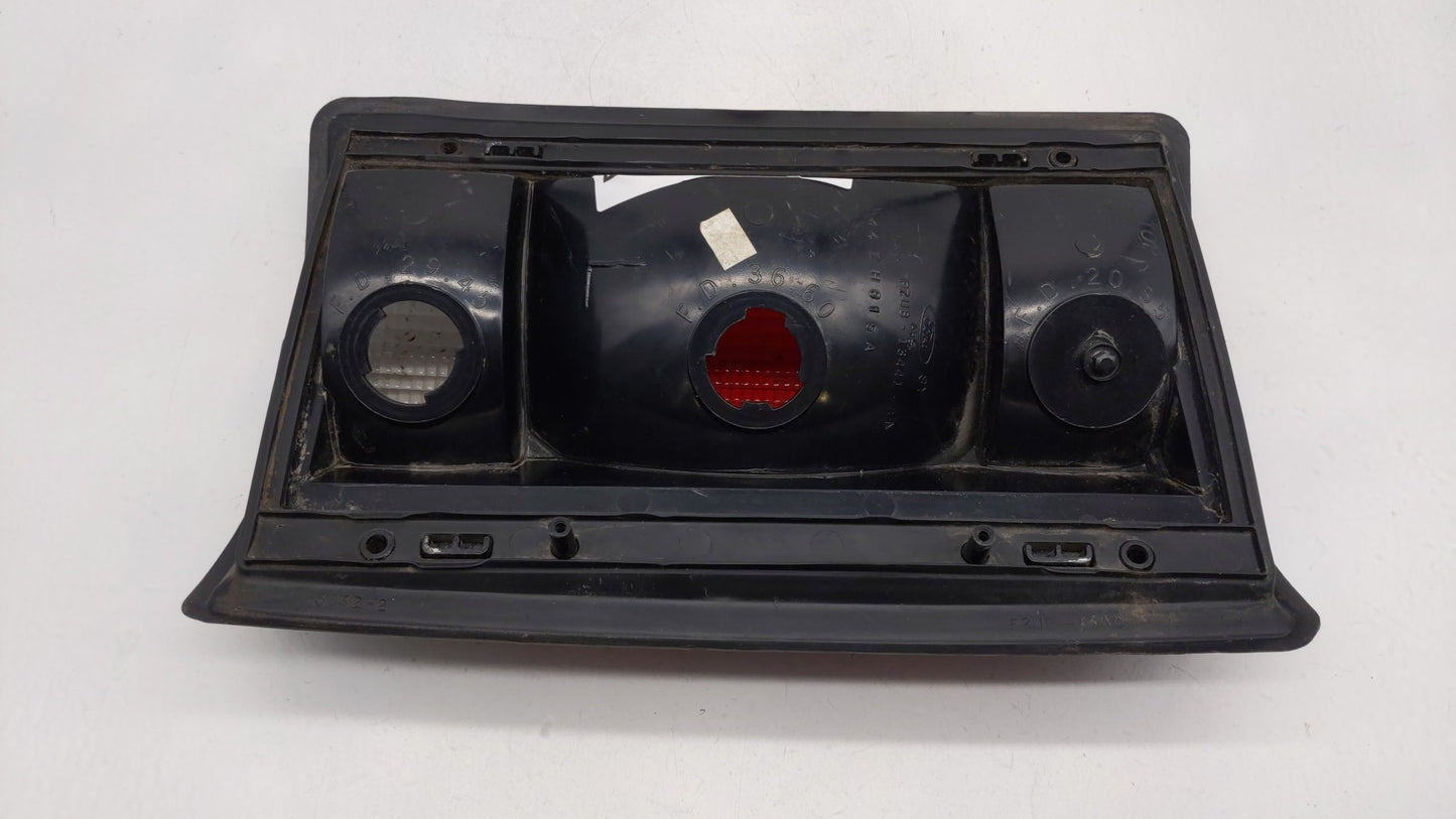 2007-2008 Ford E-350 Econoline Tail Light Assembly Driver Left OEM P/N:F7UB 13441 A1 Fits OEM Used Auto Parts - Oemusedautop