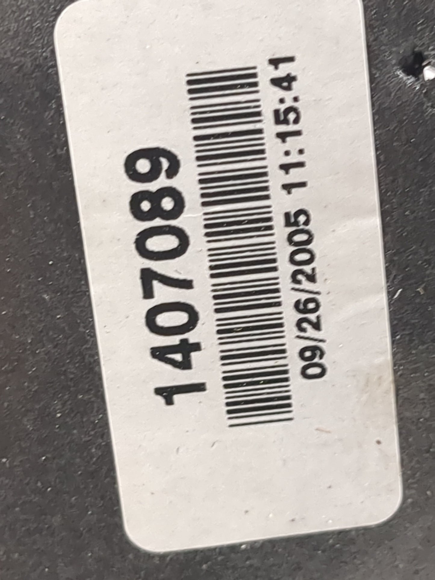 2006 Ford E150 Driver Side View Mirror - Left Door Mirror OEM Used - Oemusedautoparts1.com