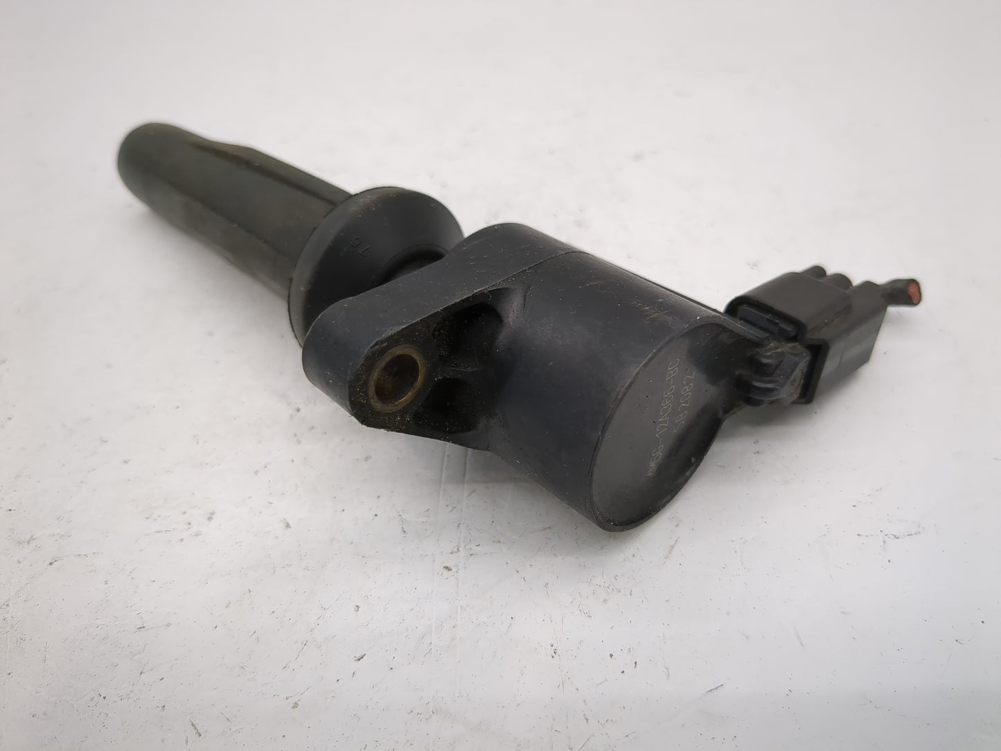 2005-2008 Ford Escape Ignition Coil Igniter Pack - Oemusedautoparts1.com