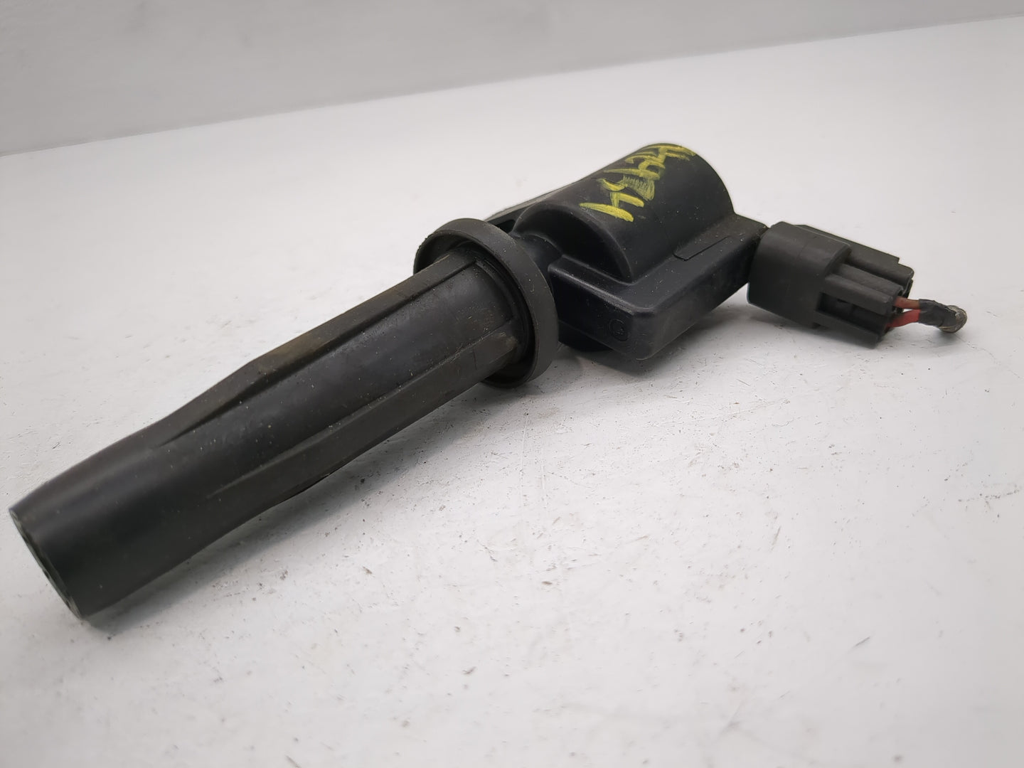 2005-2008 Ford Escape Ignition Coil Igniter Pack - Oemusedautoparts1.com
