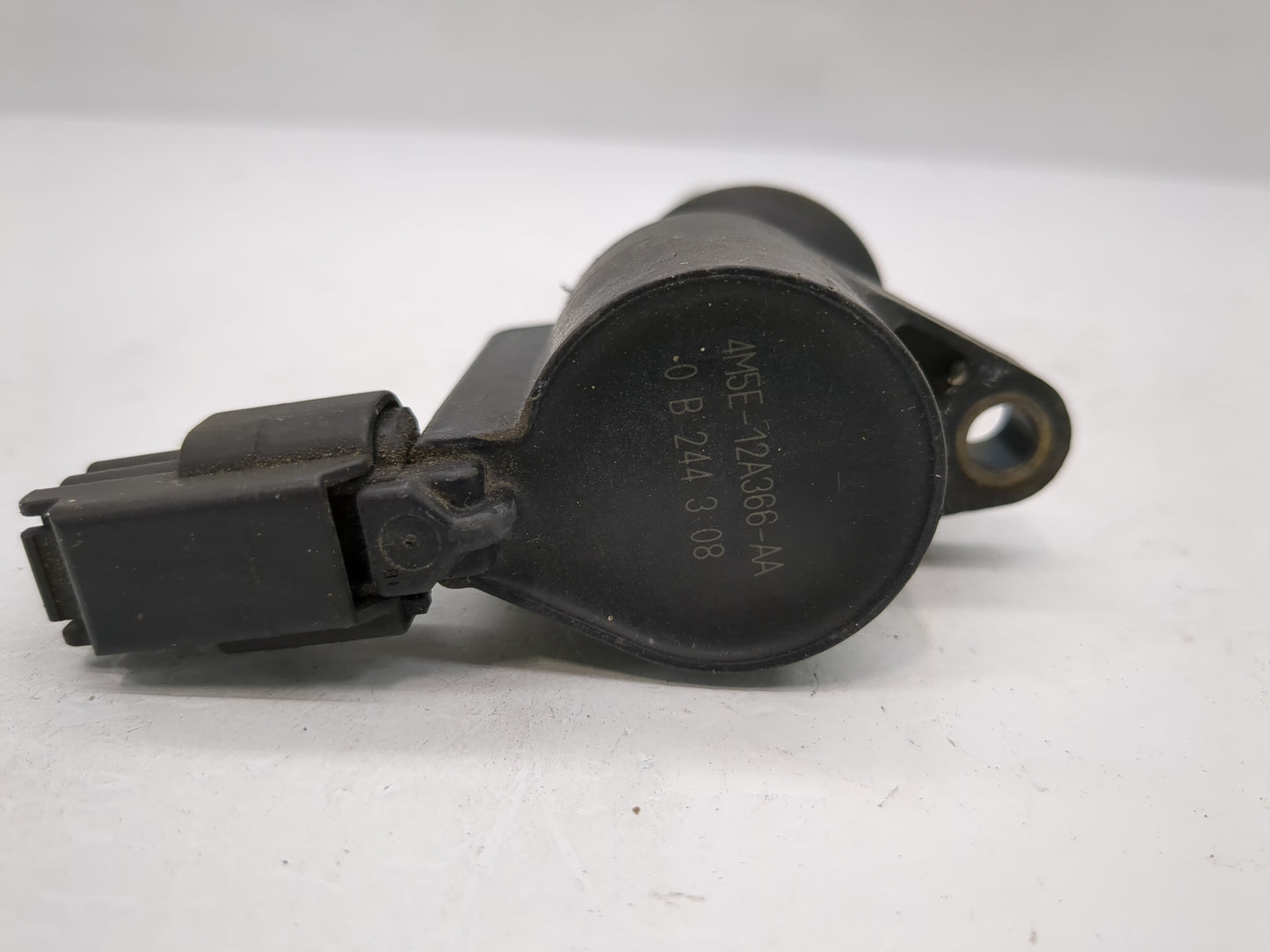 2005-2008 Ford Escape Ignition Coil Igniter Pack - Oemusedautoparts1.com
