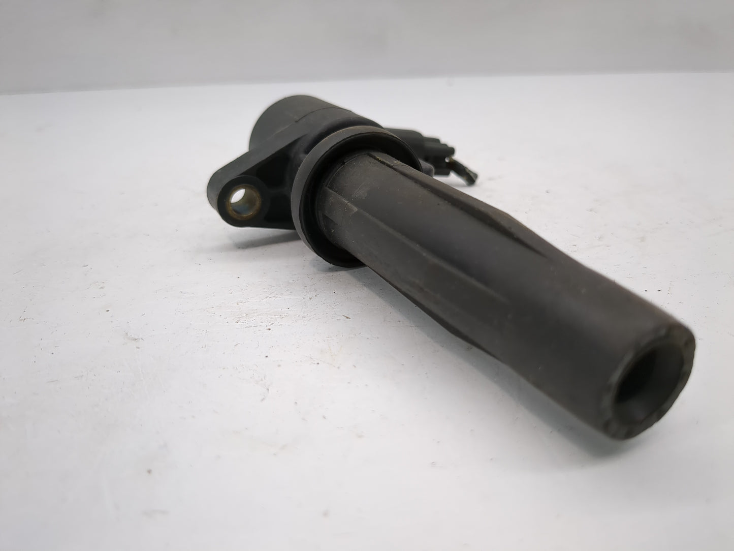 2005-2008 Ford Escape Ignition Coil Igniter Pack - Oemusedautoparts1.com