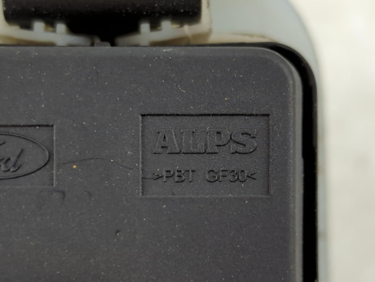 2001-2007 Ford Escape Master Power Window Switch Replacement Driver Side Left Fits Fits 2001 2002 2003 2004 2005 2006 2007 O