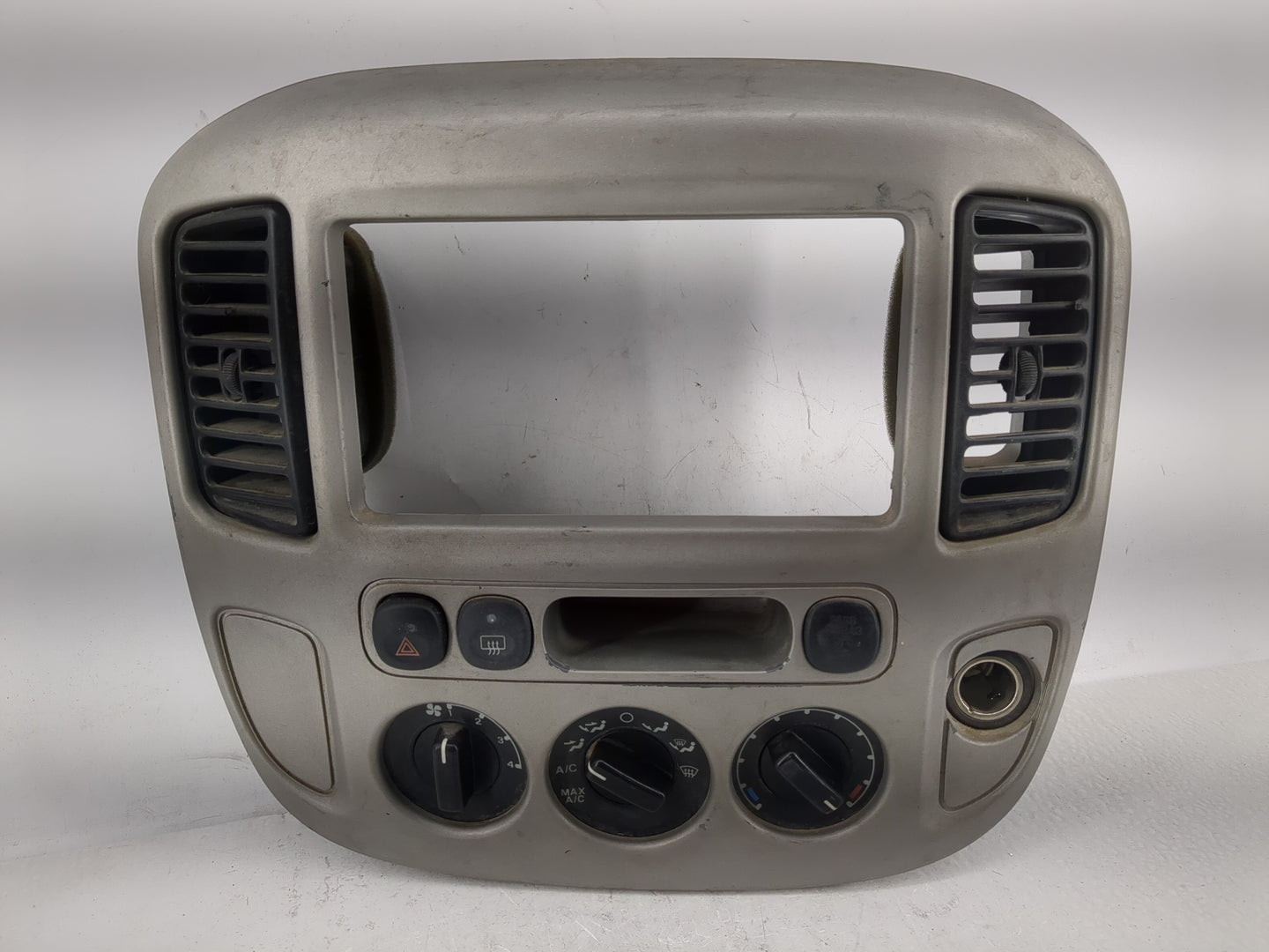 2002-2007 Ford Escape Climate Control Module Temperature AC/Heater Replacement Fits Fits 2002 2003 2004 2005 2006 2007 OEM U