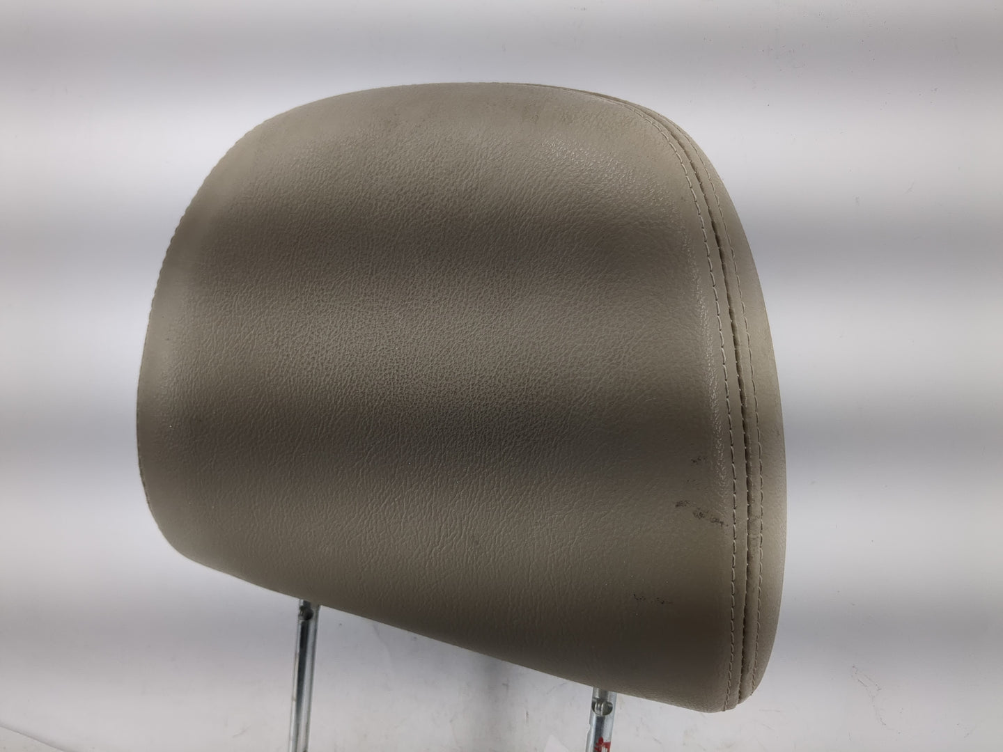 2006 Ford Escape Headrest Head Rest Rear Seat Fits OEM Used Auto Parts - Oemusedautoparts1.com