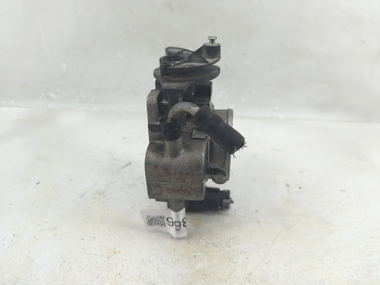 2005-2008 Ford Escape Throttle Body Fits Fits 2005 2006 2007 2008 OEM Used Auto Parts - Oemusedautoparts1.com