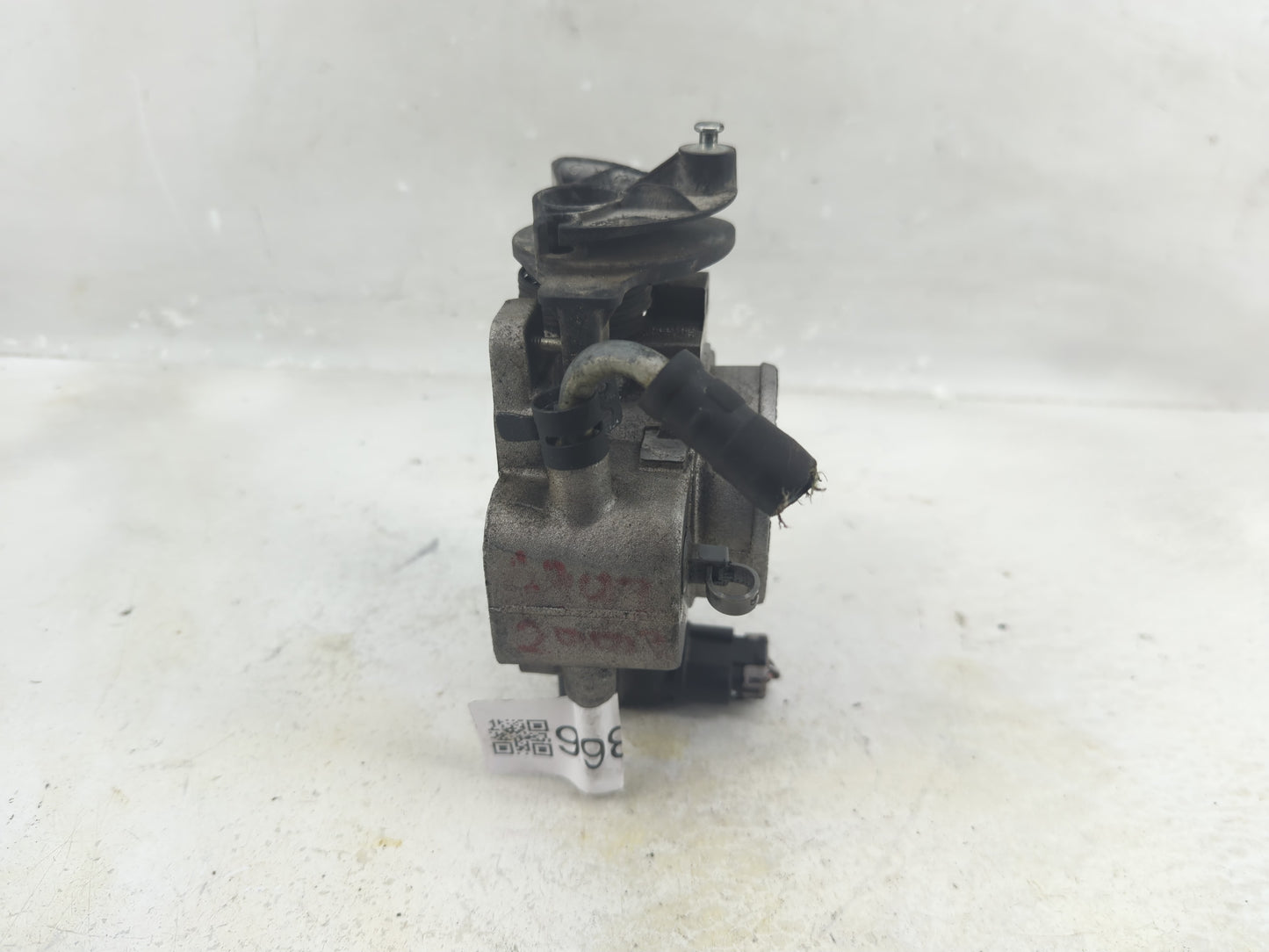 2005-2008 Ford Escape Throttle Body Fits Fits 2005 2006 2007 2008 OEM Used Auto Parts - Oemusedautoparts1.com