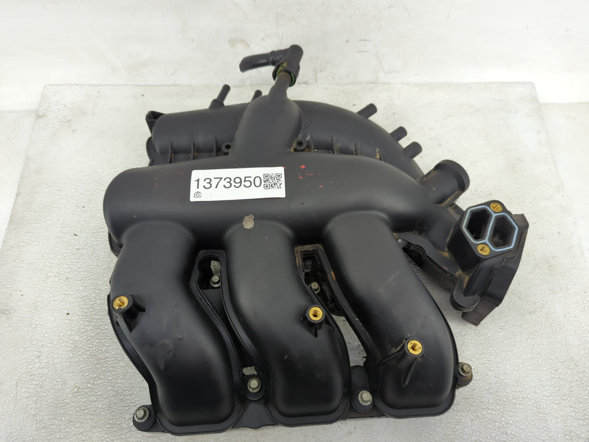 2005-2007 Ford Escape Air Intake Manifold P/N:5L8E-9424-AE Fits Fits 2005 2006 2007 OEM Used Auto Parts - Oemusedautoparts1.