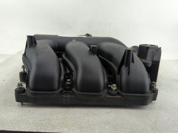 2005-2007 Ford Escape Air Intake Manifold P/N:5L8E-9424-AE Fits Fits 2005 2006 2007 OEM Used Auto Parts