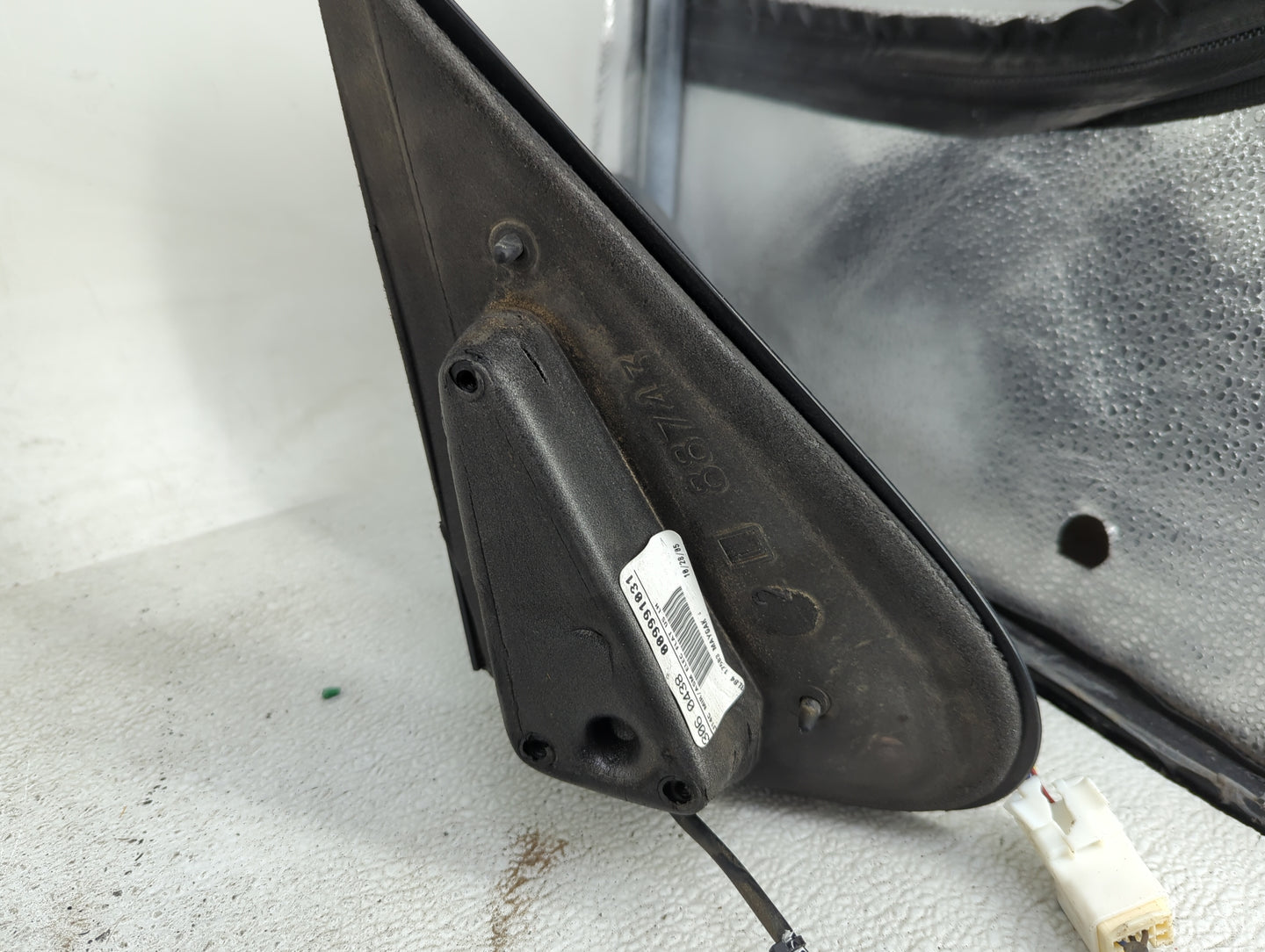 2006 Ford Escape Driver Side View Mirror - Left Door Mirror OEM Used - Oemusedautoparts1.com