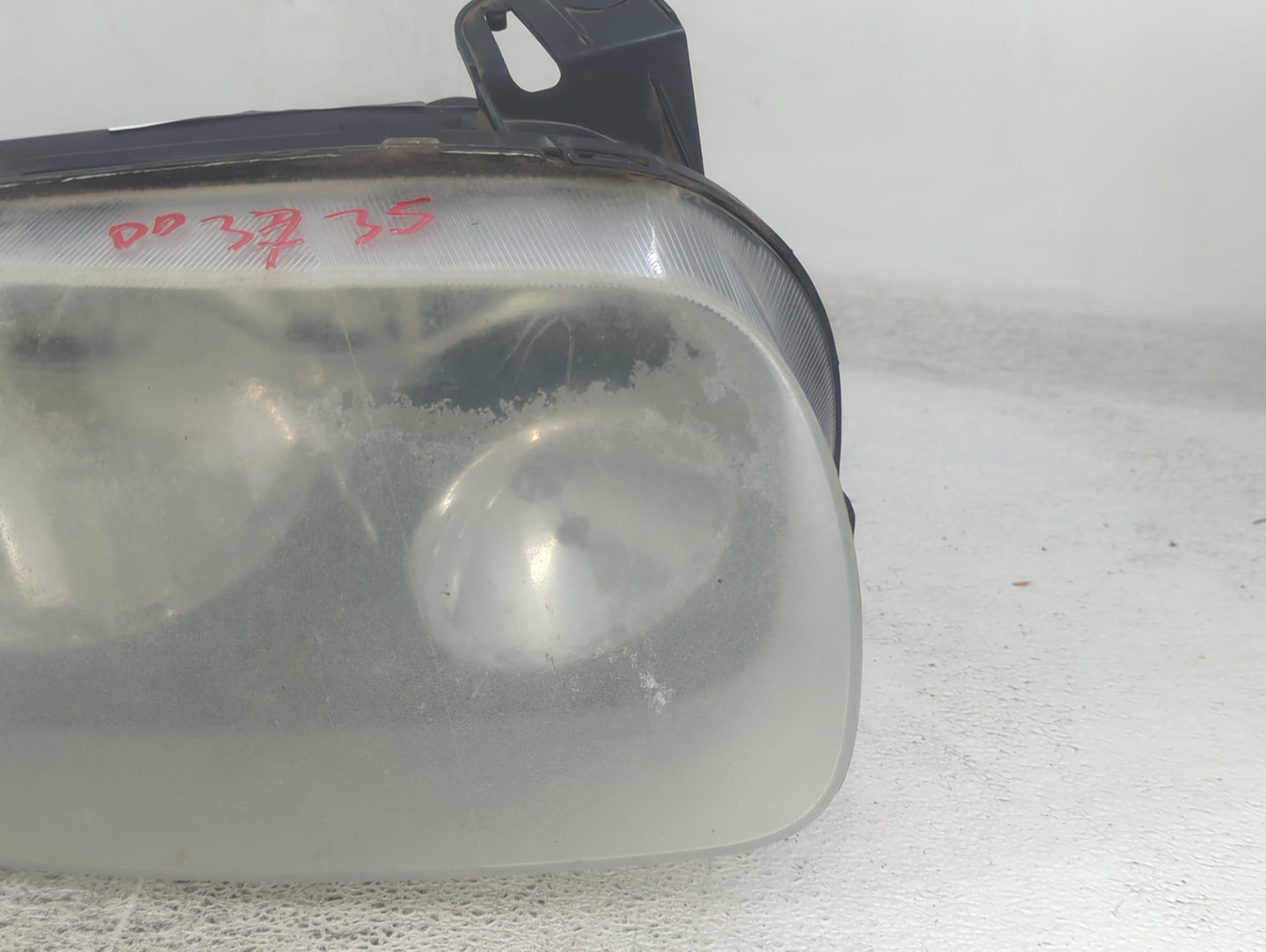 2005-2007 Ford Escape Passenger Right Oem Head Light Headlight Lamp - Oemusedautoparts1.com