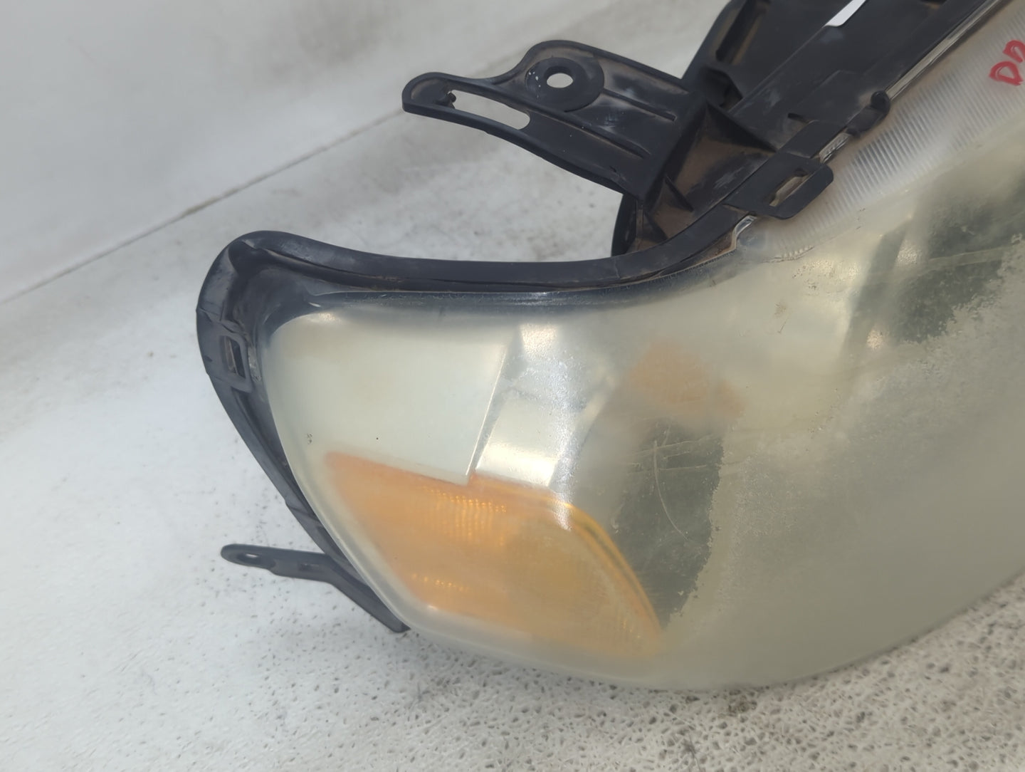 2005-2007 Ford Escape Passenger Right Oem Head Light Headlight Lamp - Oemusedautoparts1.com