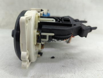 2002-2007 Ford Escape Climate Control Module Temperature AC/Heater Replacement P/N:YL8H-19980-A Fits OEM Used Auto Parts