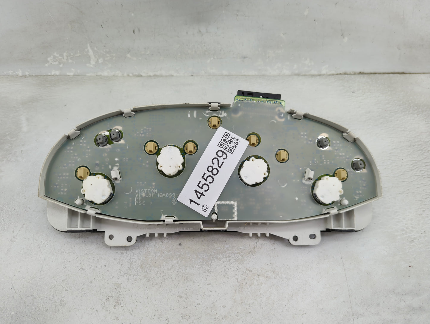 2006-2007 Ford Escape Instrument Cluster Speedometer Gauges P/N:VP5L8F-10A855 Miles: Fits Fits 2006 2007 OEM Used Auto Parts