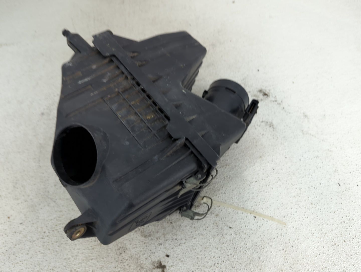2005-2007 Ford Escape Air Cleaner Intake-duct Hose Tube 1494171 - Oemusedautoparts1.com