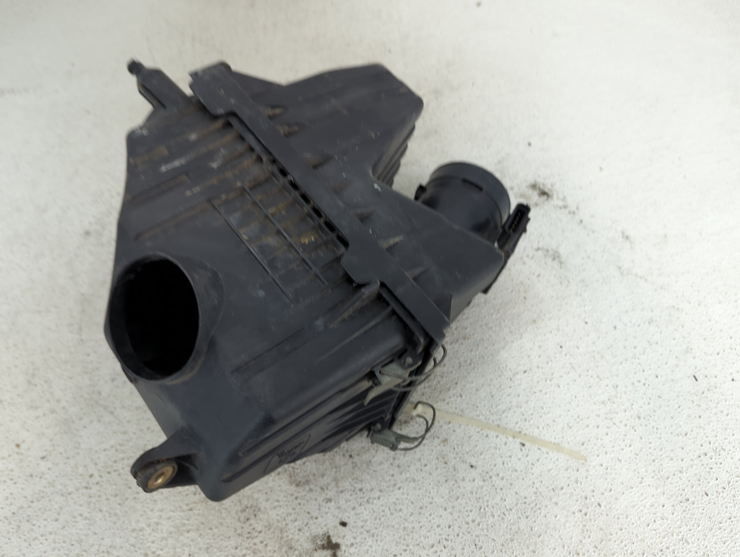 2005-2007 Ford Escape Air Cleaner Intake-duct Hose Tube 1494171 - Oemusedautoparts1.com